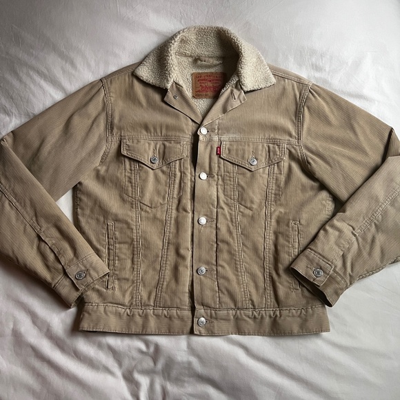 Levi's Corduroy Sherpa Trucker Jacket - Picture 4 of 8